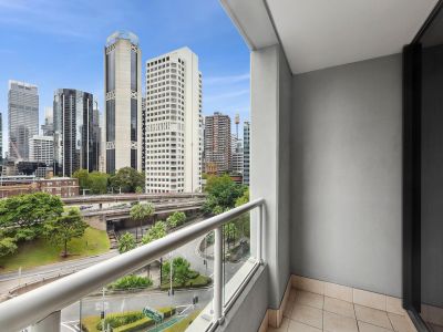 ENTRY LEVEL NORTHERN CBD BASE IN THE PRESTIGIOUS KENT ST VILLAGE/BARANGAROO PRECINCT
