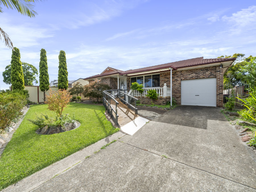 33 NINEVEH CRESENT GREENFIELD PARK