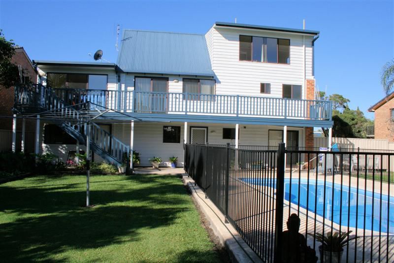 Property in Arrawarra Headland - $530 Weekly