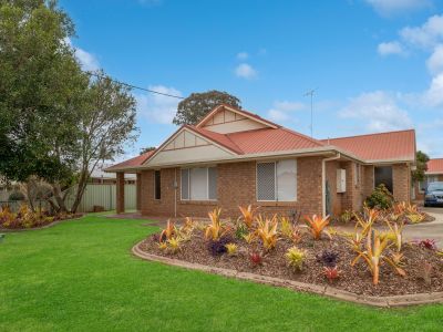 STYLISH & SPACIOUS UNIT FOR RENT IN TRANQUIL DARLING HEIGHTS CUL-DE-SAC
