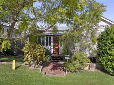 HERITAGE CHARM WITH CONTEMPORARY LIVABILITY
