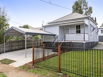 MOVE IN READY HOME CLOSE TO THE HEART OF TOOWOOMBA