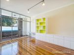STYLISH ONE-BEDROOM APARTMENT WITH PARKING IN PRIME CAMPERDOWN LOCATION