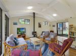 NATIVE BUSHLAND SETTING - QUIET RELAXING GETAWAY.