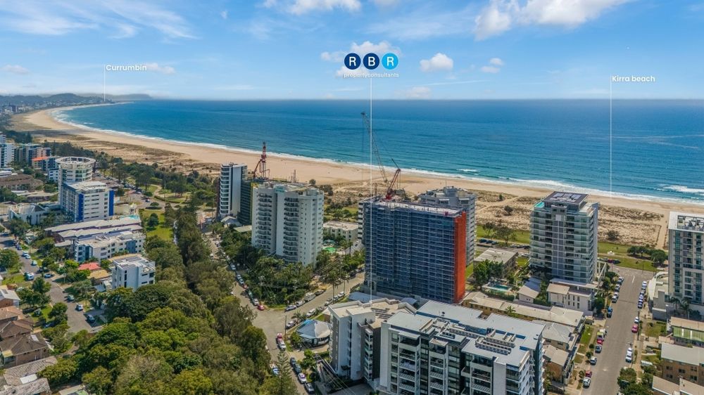 COASTAL LIVING AT ITS BEST - OCEAN VIEWS & SPACIOUS BALCONY