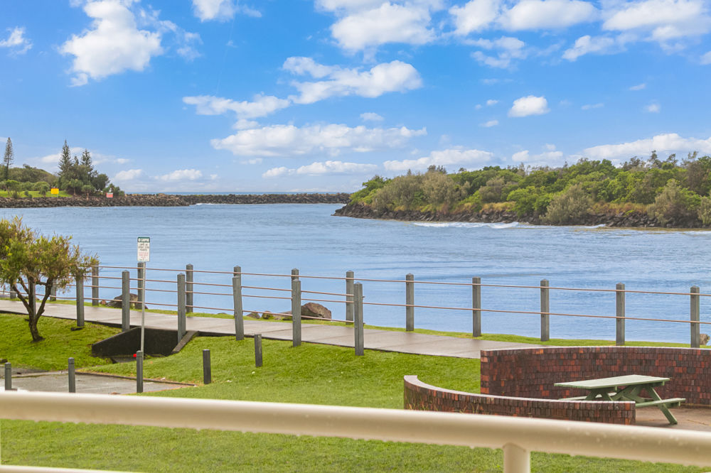ABSOLUTE RIVERFRONT - ENJOY THE TRANQUILITY!!