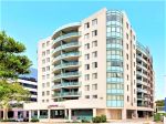 LIVE HIGH LIVE LUXURY ON LEVEL 8