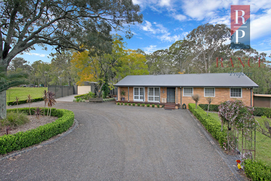 Property For Sale in Pitt Town