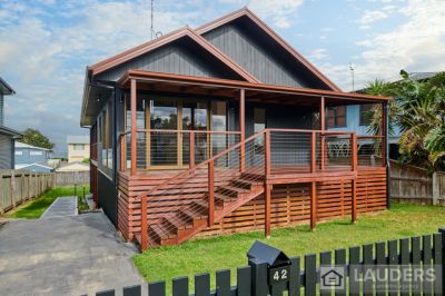 COASTAL LIVING WITH INCOME POTENTIAL