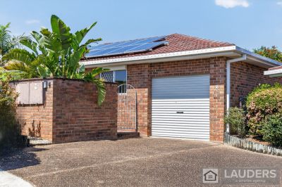 FREESTANDING VILLA WITH NORTHERLY ASPECT