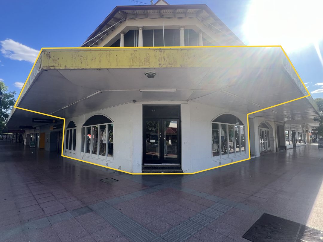 CBD CORNER PROPERTY - MAIN STREET EXPOSURE!