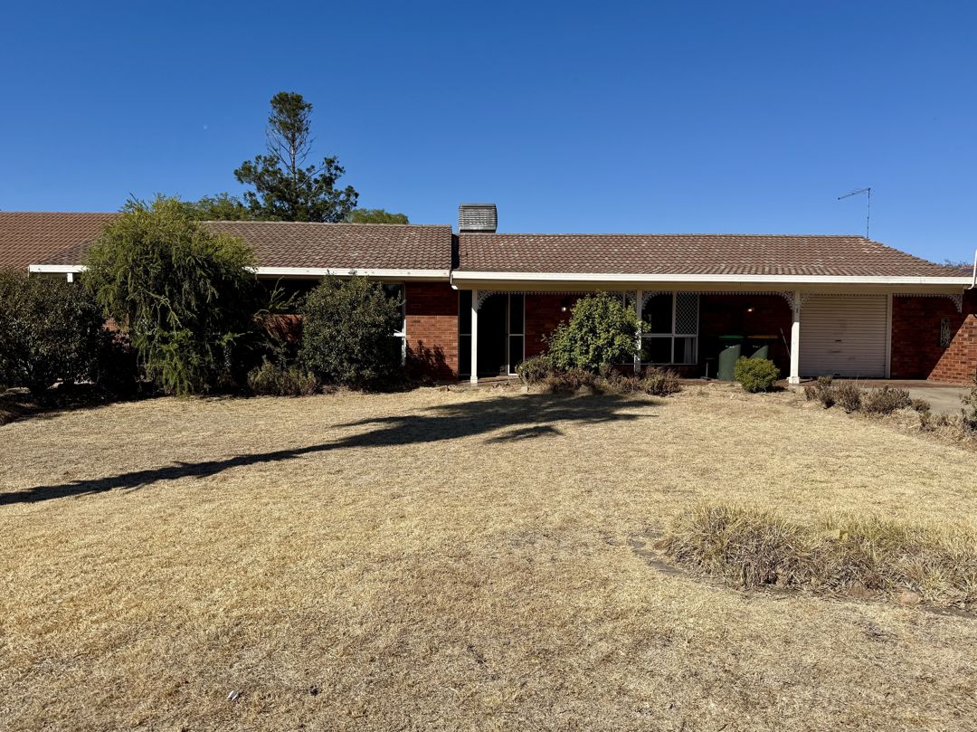 COMFORTABLE LIVING IN SOUGHT-AFTER AMAROO