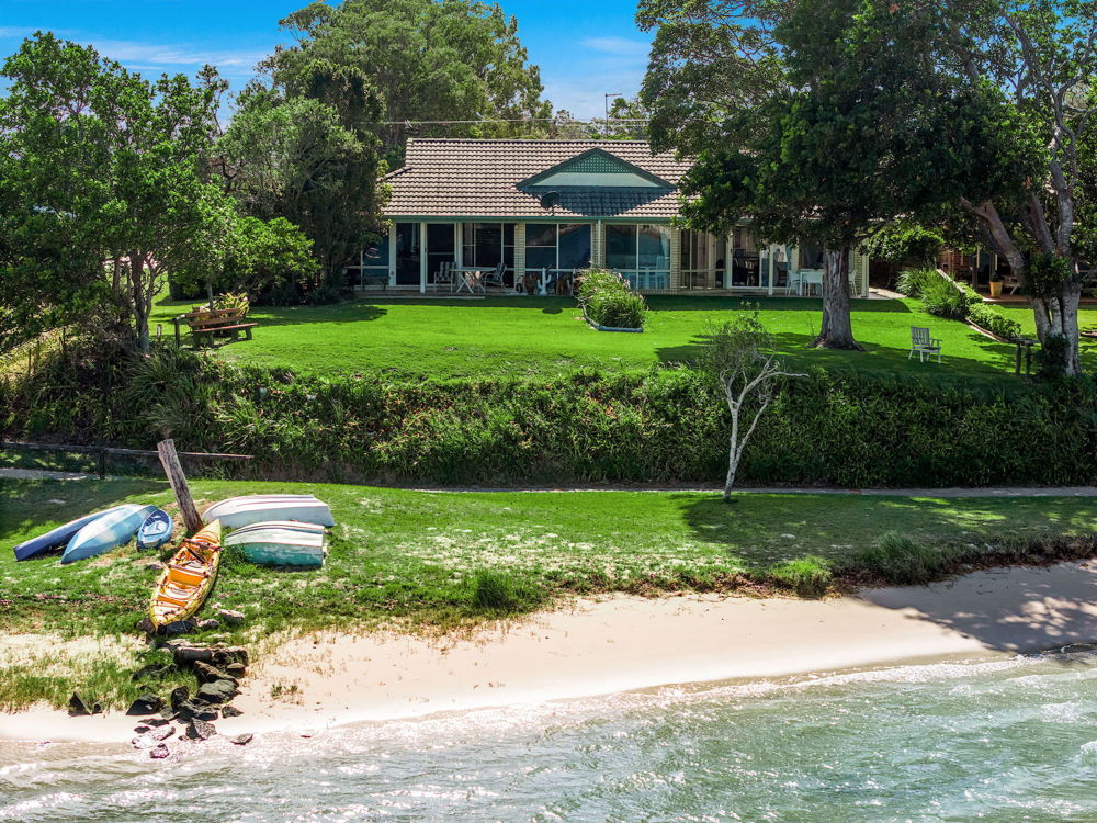 NAUTILUS AT ILUKA BAY