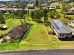 FLOOD FREE LAND IN FAMILY FRIENDLY CUL-DE-SAC