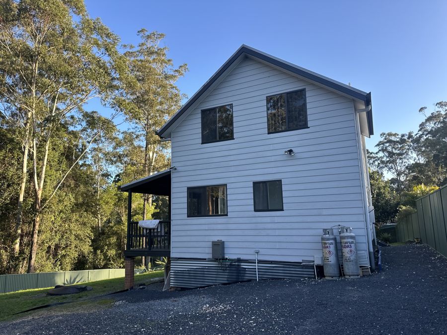 MODERN COMFORTS AND PEACEFUL SURROUNDINGS