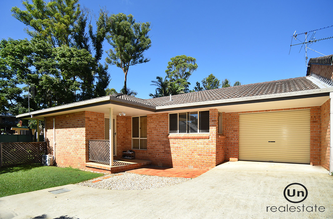 2/13 Nariah Crescent, Toormina - Front of House