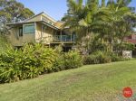 SPACIOUS COASTAL RETREAT