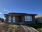 SPACIOUS NEWLY BUILT FAMILY HOME