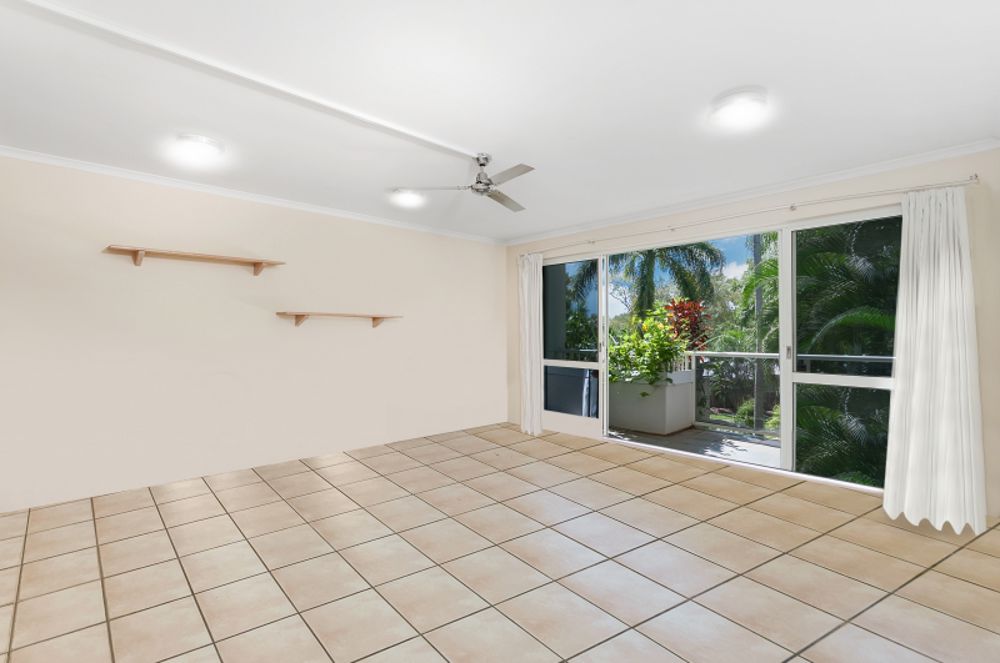 Property For Sale in Palm Cove