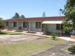 BEDSIT OPPOSITE EVANS RIVER