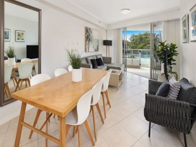 BEAUTIFULLY MAINTAINED, FULLY FURNISHED APARTMENT IN THE HEART OF MAROOCHYDORE