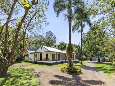 ULTIMATE HINTERLAND FAMILY RETREAT