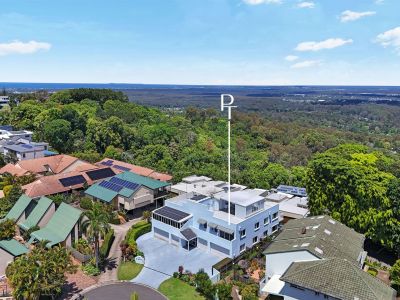 EXPANSIVE HOUSE SIZED LIVING, EXPANSIVE VIEWS WITH SUPERB VILLAGE CONVENIENCE ON BUDERIM.