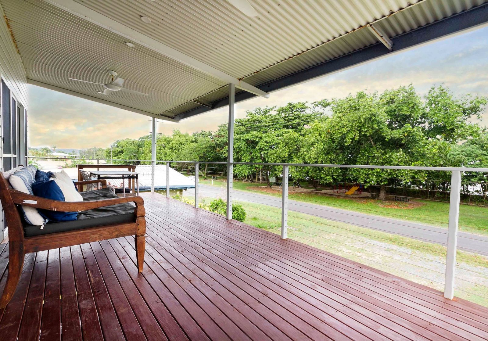 Wide upstairs terrace for seabreezes and views