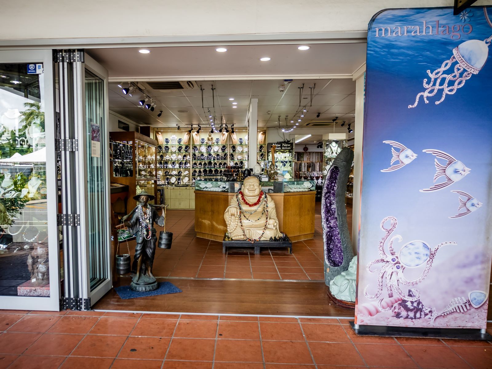 Macrossan Street Port Douglas location