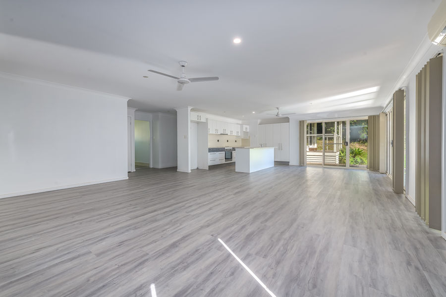 ELEVATED ELEGANCE IN COOMERA WATERS - SPACE, STYLE & SERENITY AWAIT