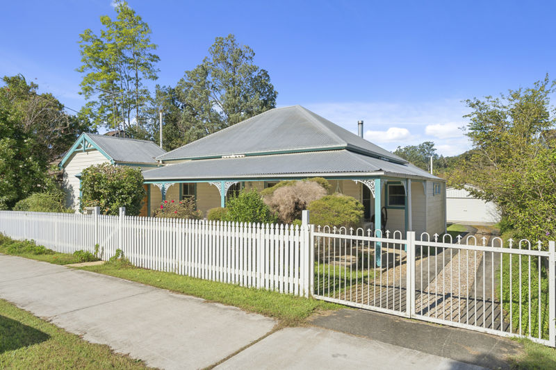A PIECE OF BELLINGEN HISTORY - WHERE CHARACTER MEETS LIFESTYLE
