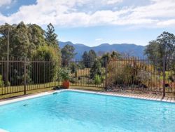 Property in Gleniffer - $1,100,000