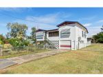 3 BEDROOM TWIN GABLE HOME IN BERSERKER ON QUARTER OF AN ACRE...