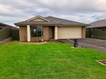 WELL-APPOINTED HOME WITH FUNCTIONAL FLOORPLAN