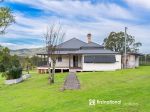 PRIME LOCATION FOR RELAXED COUNTRY LIVING