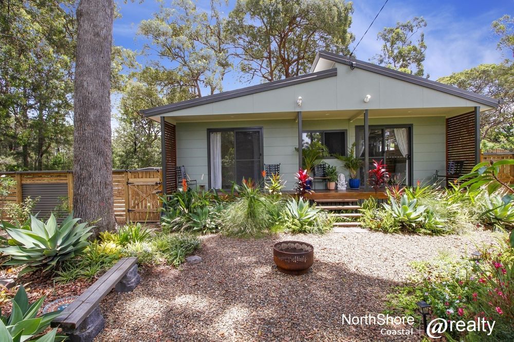 GARDEN COTTAGE FULL OF CHARM & CHARACTER