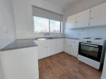 CENTRALLY LOCATED APARTMENT - WATER INCLUDED!