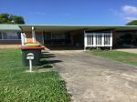 2 BEDROOM UNIT - CONVENIENTLY LOCATED CLOSE TO TOWN