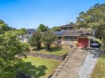 COMFORTABLE 3 BEDROOM HOME IN SOUGHT-AFTER GOONELLABAH