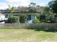 DUPLEX LOCATED ONLY 100 METRES FROM THE MAIN SURF BEACH