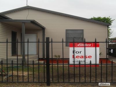 1 BEDROOM FULLY RENOVATED UNIT