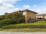 TOP-FLOOR BEDSIT &NDASH; CONVENIENT LOCATION CLOSE TO TOWN & TRANSPORT