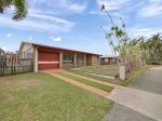 PRACTICAL & SPACIOUS BRICK HOME IN FANTASTIC LOCATION.