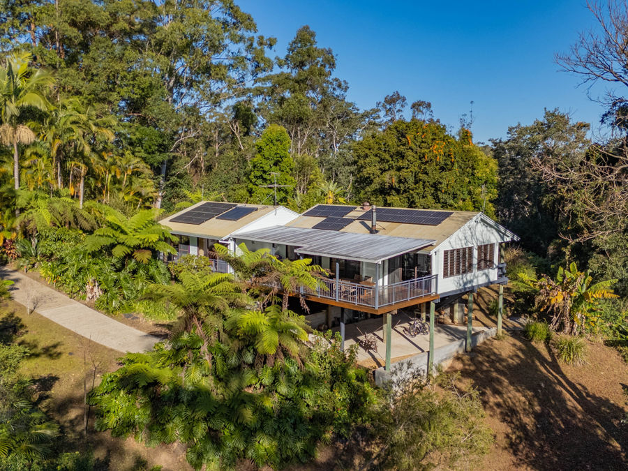 A SLICE OF PARADISE JUST MINUTES FROM BELLINGEN...