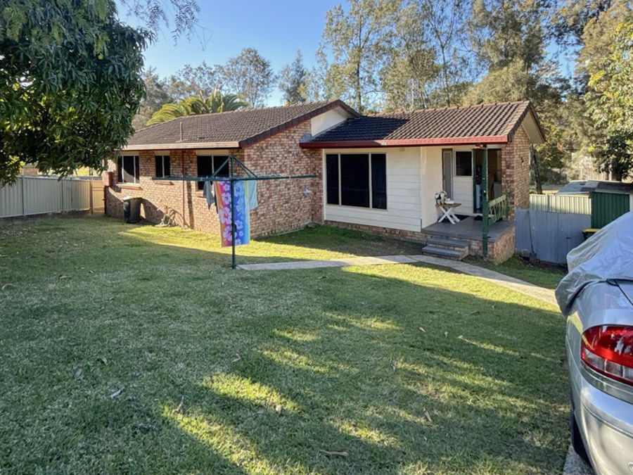 THREE BEDROOM RURAL HOME