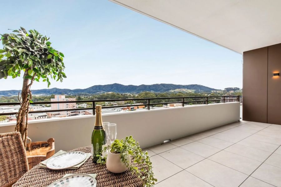 FULLY FURNISHED CODA APARTMENT