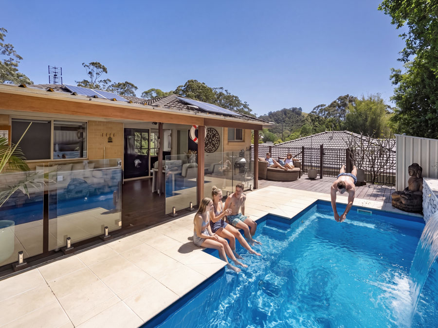 A HOME MADE FOR SUMMER...