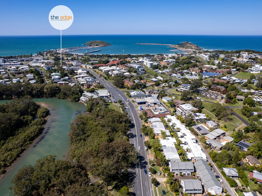 GROOVY JETTY TOWNHOUSE - LIFESTYLE, LOCATION & VIEWS...