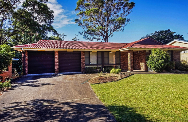 5 Diggers Beach Rd, Coffs Harbour - front