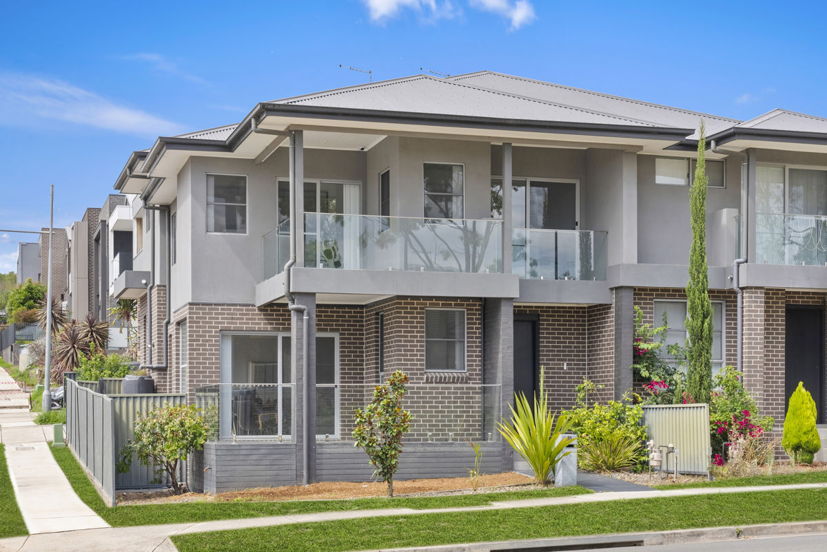 CORNER POSITION DUPLEX